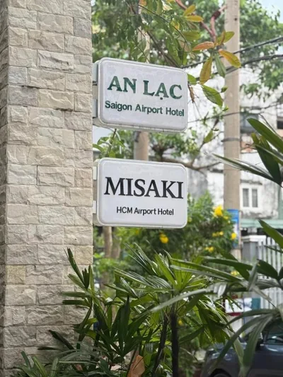 Misaki Tan Son Nhat Airport - Vietjet air Terminal 1 & 2 - free parking – Photos 9